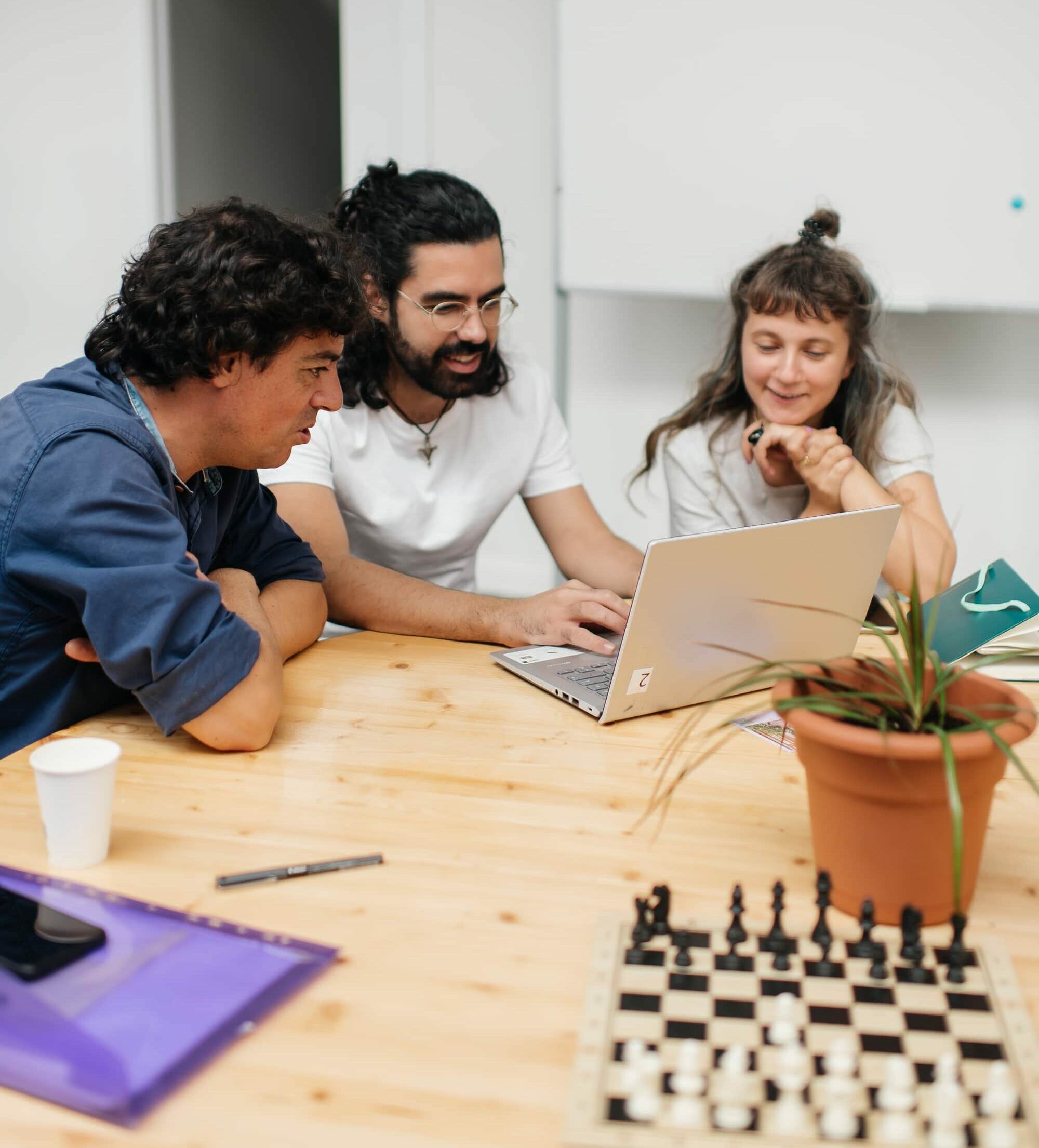 Class where students are engaged in learning using the Freeda Space Method